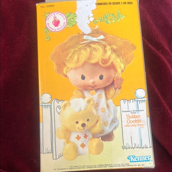 Strawberry Shortcake Kenner 1980’s Butter Cookie Doll with Jelly Bear - Yellow - Picture 3 of 4